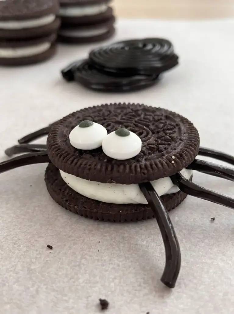 Oreo Spider Cookies